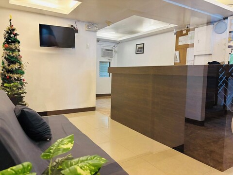 마카티 원 포블라시온 호텔