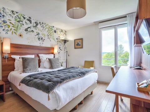 레지드홈 파리 사클레이 – 뷔르 쉬르 이베트