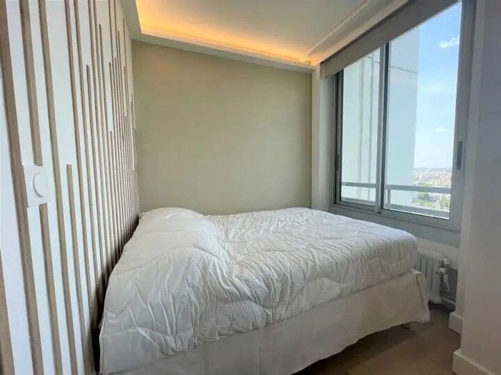 파리 에펠언니네 이호점 (세느강뷰콘도)-i