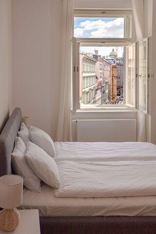 햇살가득 프라하 아파트먼트[무료조식제공]