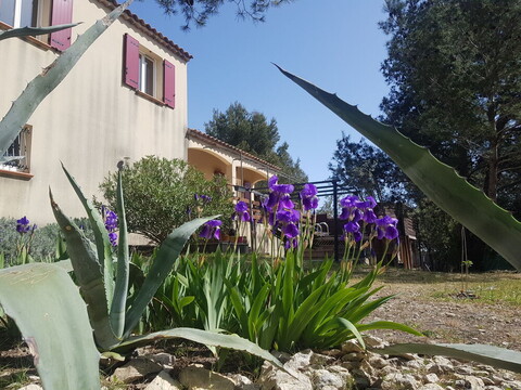 남프랑스 아를 플로라하우스