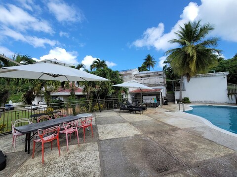 썸머스테이 2박시 무료공항픽업 /0.5박 잠만자! 공항 픽드랍