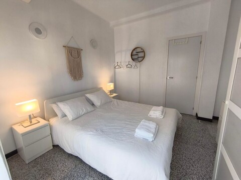 Lucas민박집 메트로폴 파라솔