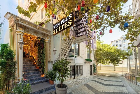 렌 플러스 스위트 오텔