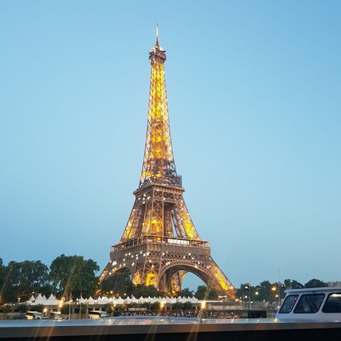 파리 화이트 에펠 (콘도) 