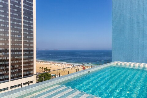 바다 전망과 발코니, 욕조 있음 Q12