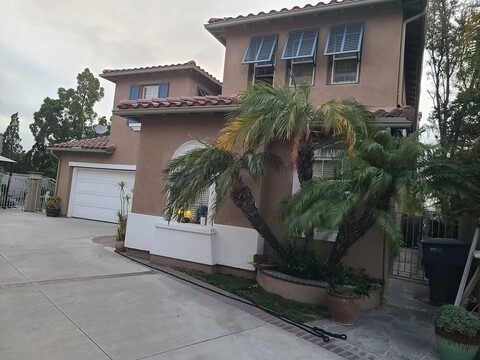 캘리포니아 남가주 오렌지 카운티 게이트안 안전하고 쾌적한 고급숙소