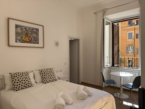 로마7 (로마 세븐 1호점)