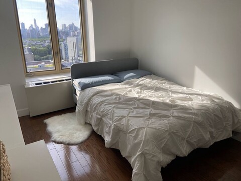 맨하탄 1정거장 롱씨티 여성쉐어하우스