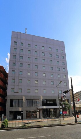 SureStay Plus Hotel by Best Western Shin-Osaka