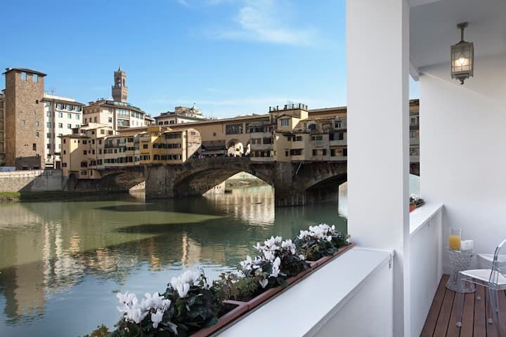 피렌체 베키오다리 뷰 아파트 (Ponte Vecchio Amazing View)-i