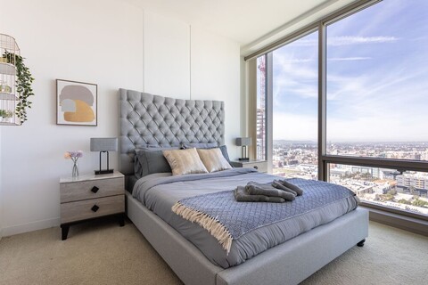 (V02)LuxStay한인타운 독채 방1 화1 Queen Bed[수영장/자쿠지/헬스장/주차