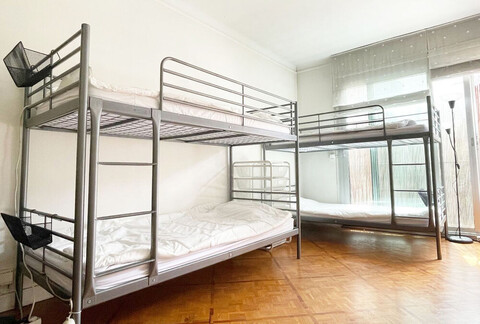 파리 썬 앤 조이 게스트하우스