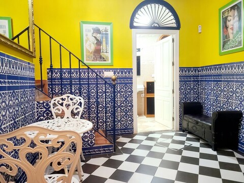 세비야 까사주리 