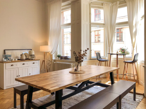 햇살가득 프라하 민박