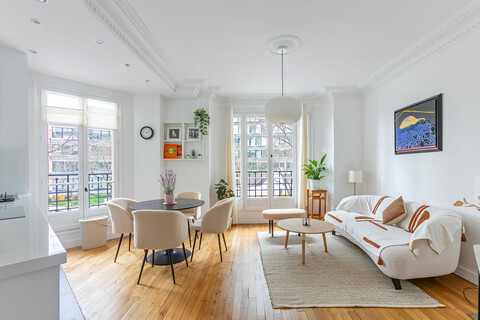 I LOVE PARIS 3호점/ New & Cosy, 에펠 15분,침실2개,세느강옆 아파트