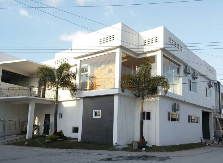 클락 한인타운 리조트형 풀빌라 HANIN TOWN RESORT & POOL VILLA-i