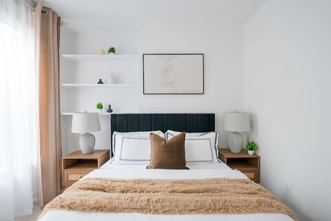 뉴욕 어반 퍼니시드 | 맨해튼 중심 모던 숙소 [48-4RE]