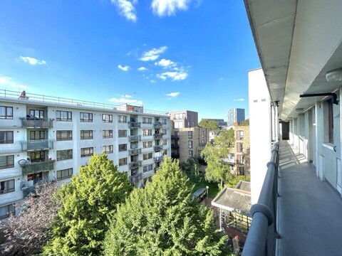 런던 제리네민박