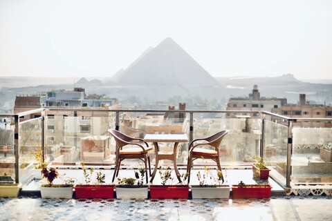 레전드 피라미드 인