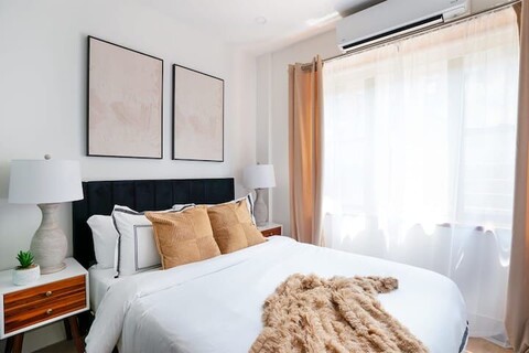 뉴욕 어반 퍼니시드 | 센트럴파크 도보 14분 모던 하우스 [78-3C]