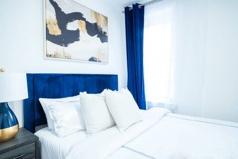 뉴욕 어반 퍼니시드 | 미드타운 중심 독채 [49-4A]