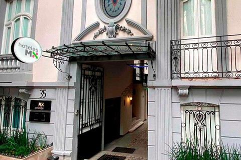 호텔 MX 콘데사 CDMX, 트레이드마크 컬렉션 바이 윈덤