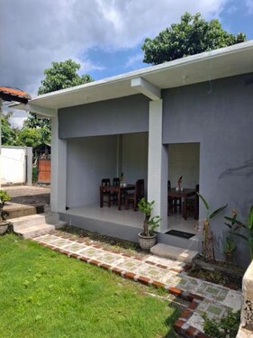 HOME STAY ME'SARI tulamben