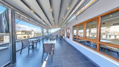 치항기르 팰리스