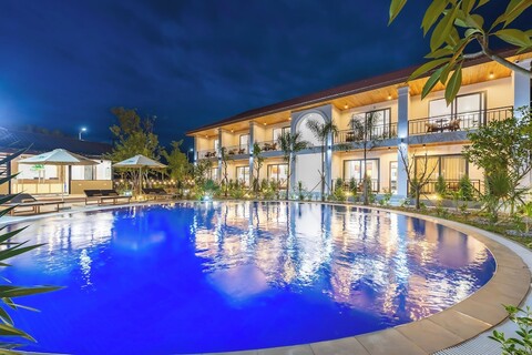 파라다이스 마운틴 뷰 리조트