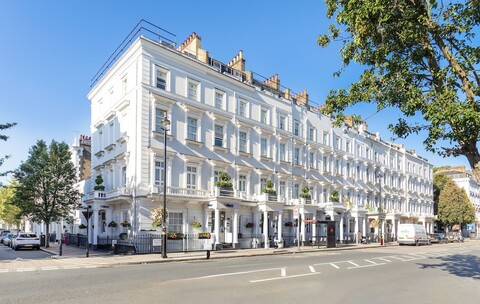 시드니 호텔 런던 빅토리아