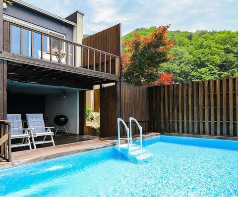 페나테스 풀빌라