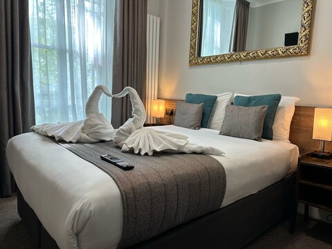 튜더 코트 호텔