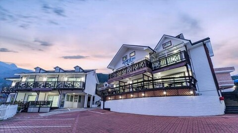 Geoje La Mer Pension