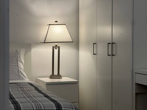 리벳스테이즈 - 피터 스위트