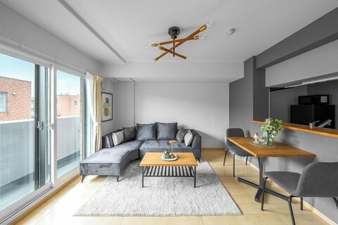 E-US 네보 스테이션 302