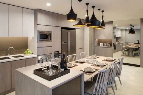 쓰리 베드룸 아파트먼트, 프레이저 플레이스 세티아부디 자카르타