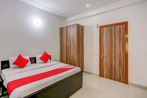 Hotel O by OYO Kavya Group of Residency (Kavya Hotel)