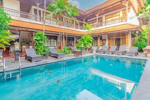 푸리 망고 호텔