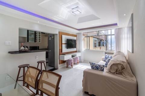 이파네마의 아늑한 코너, AC2002