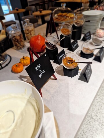 아케나 세리스 발 데 유럽