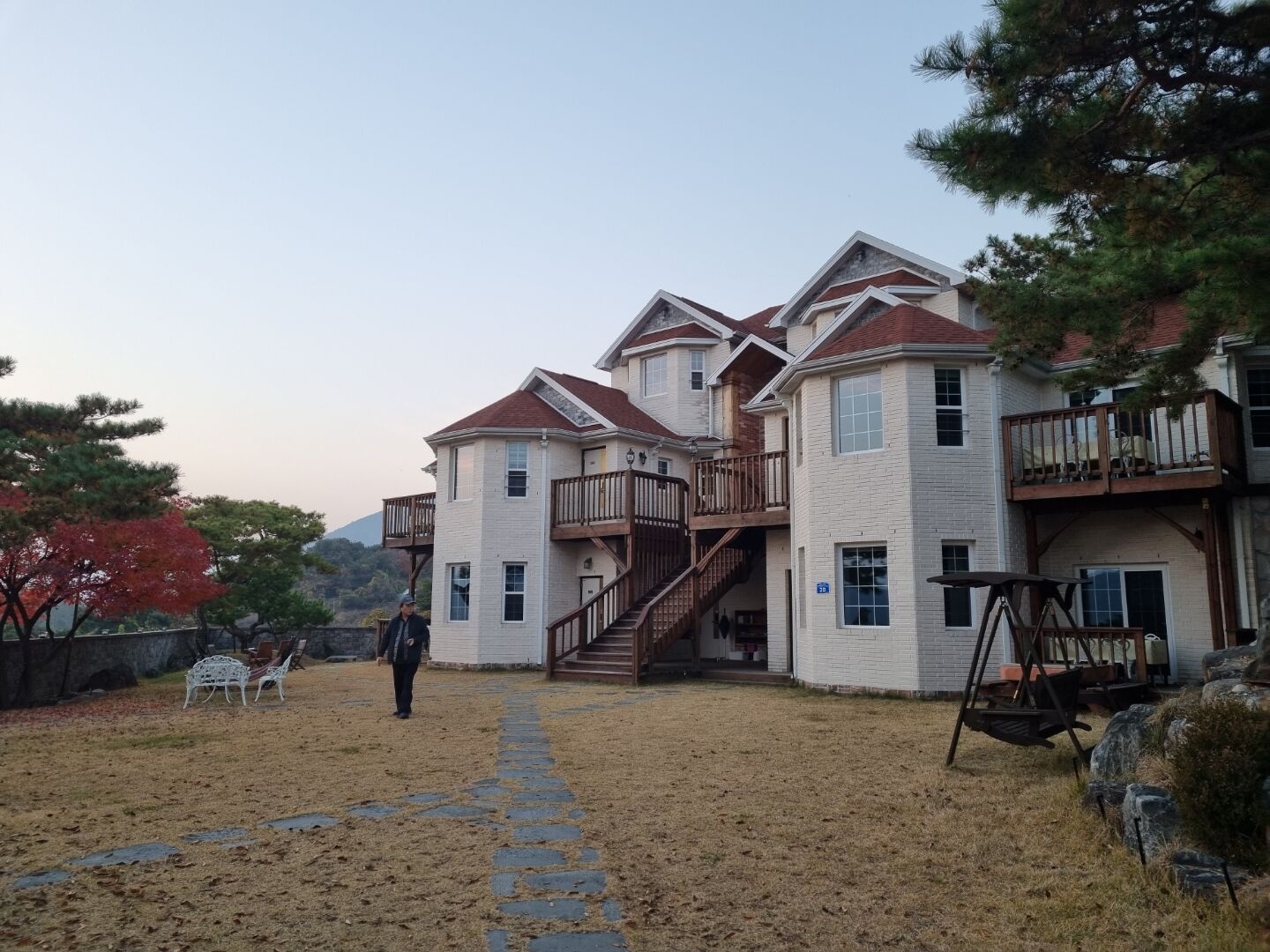 제천 펜션호반의성 객실