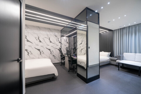 부산 서면 부산 파크 호텔(구 레이나 호텔)