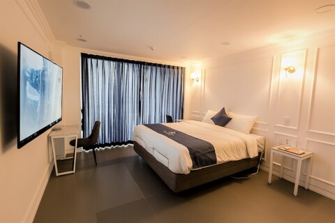 글래즈하임 호텔