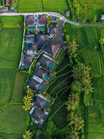 데위 쿤티 빌라