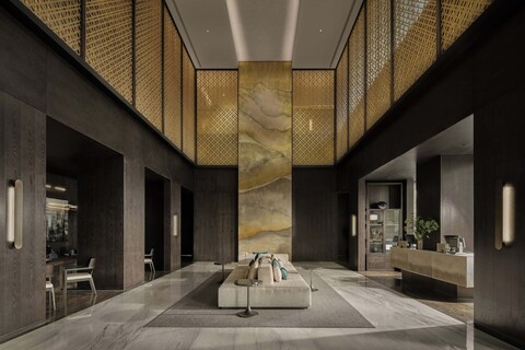 수르야 호텔 상하이 뉴 훙차오 센터