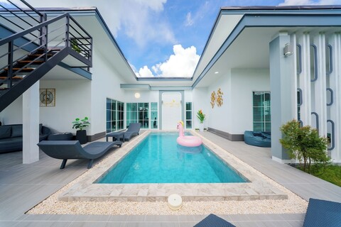 Lark Pool Villa Krabi