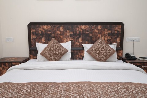 호텔  실버 아크