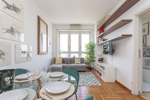 비안카마노 스카이라인 뷰 - 모스코바 셈피오네의 13층 발코니가 있는 1 베드룸