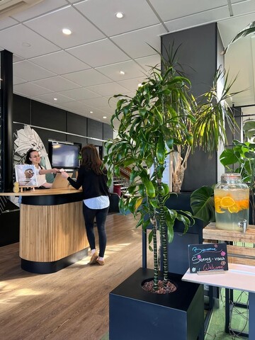 노보텔 에브히 코코혼